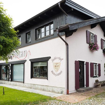 Gaestehaus Sattlerhof แบร์เนา อัม คีมเซ ภายนอก รูปภาพ