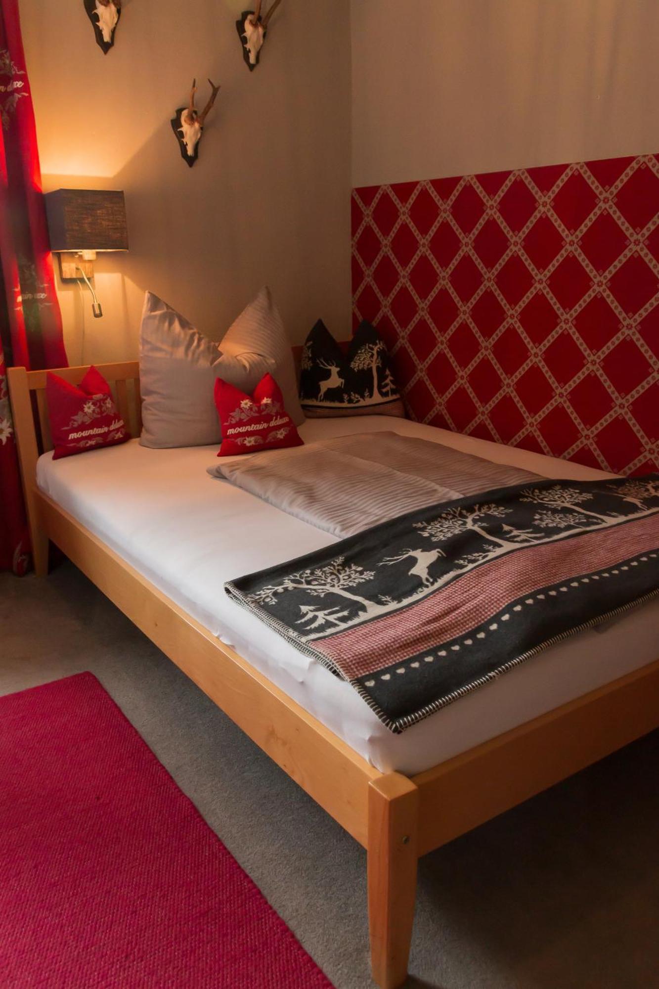 Gaestehaus Sattlerhof แบร์เนา อัม คีมเซ ภายนอก รูปภาพ