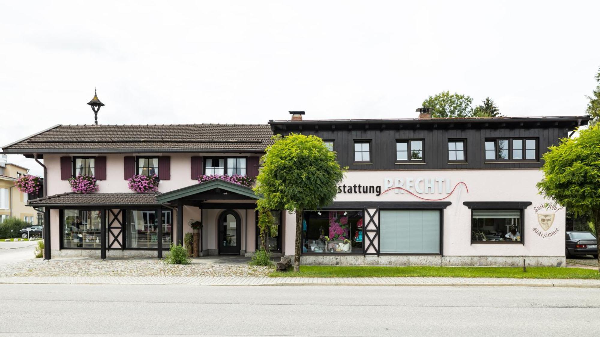 Gaestehaus Sattlerhof แบร์เนา อัม คีมเซ ภายนอก รูปภาพ